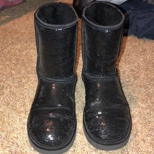 Sparkly black uggs mid length boots